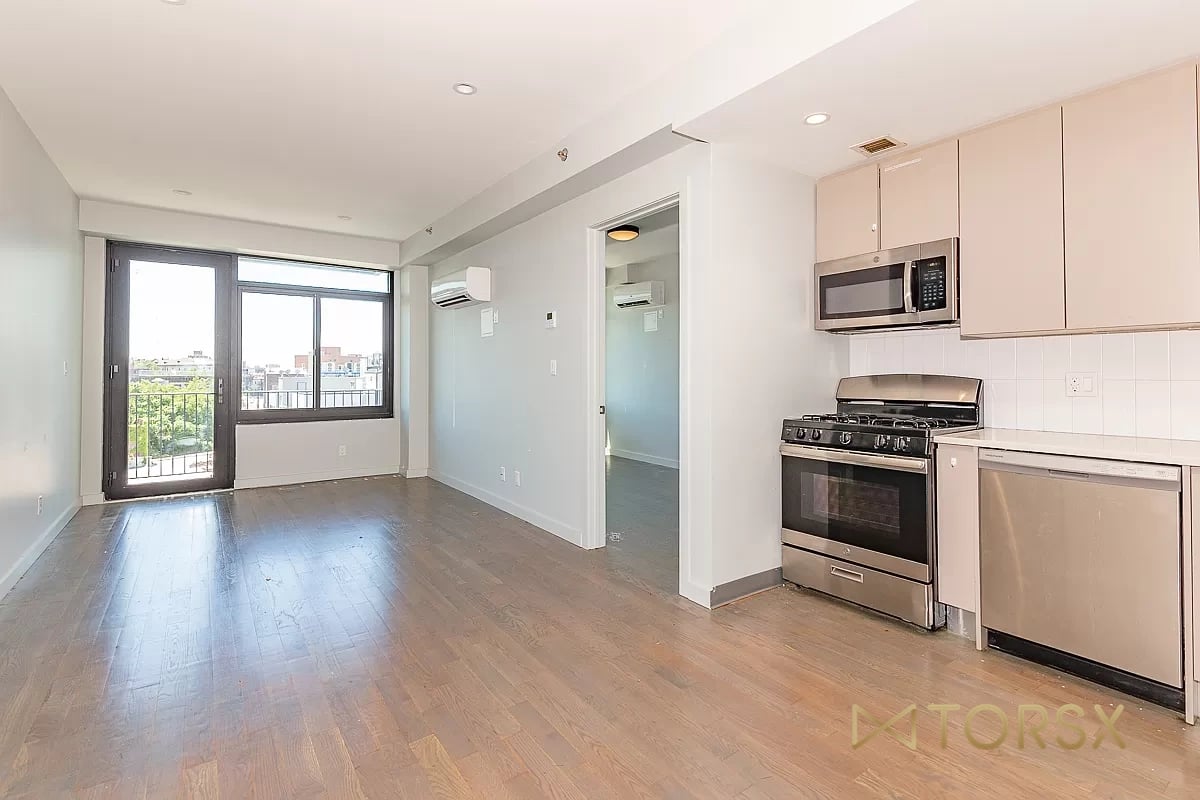 594 Bushwick Avenue #311