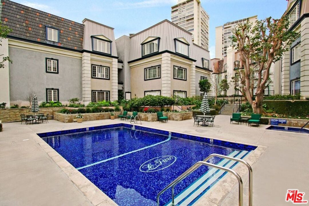 10126 EMPYREAN WAY Unit: 101