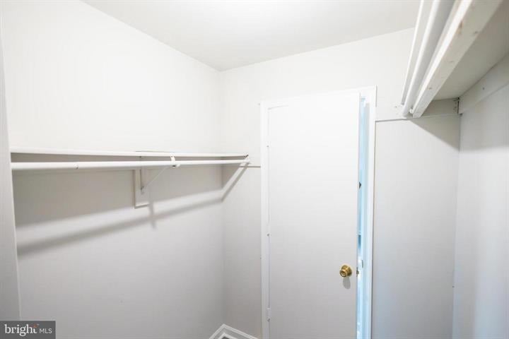 5810 Cascade Dr