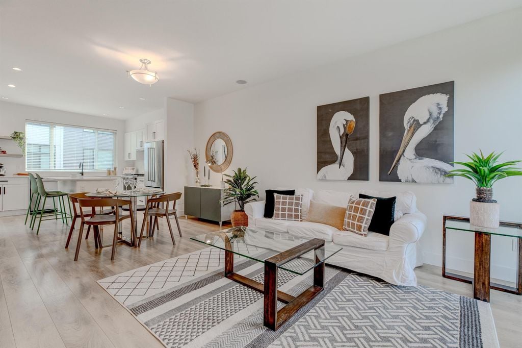 16433 19 Ave, #42