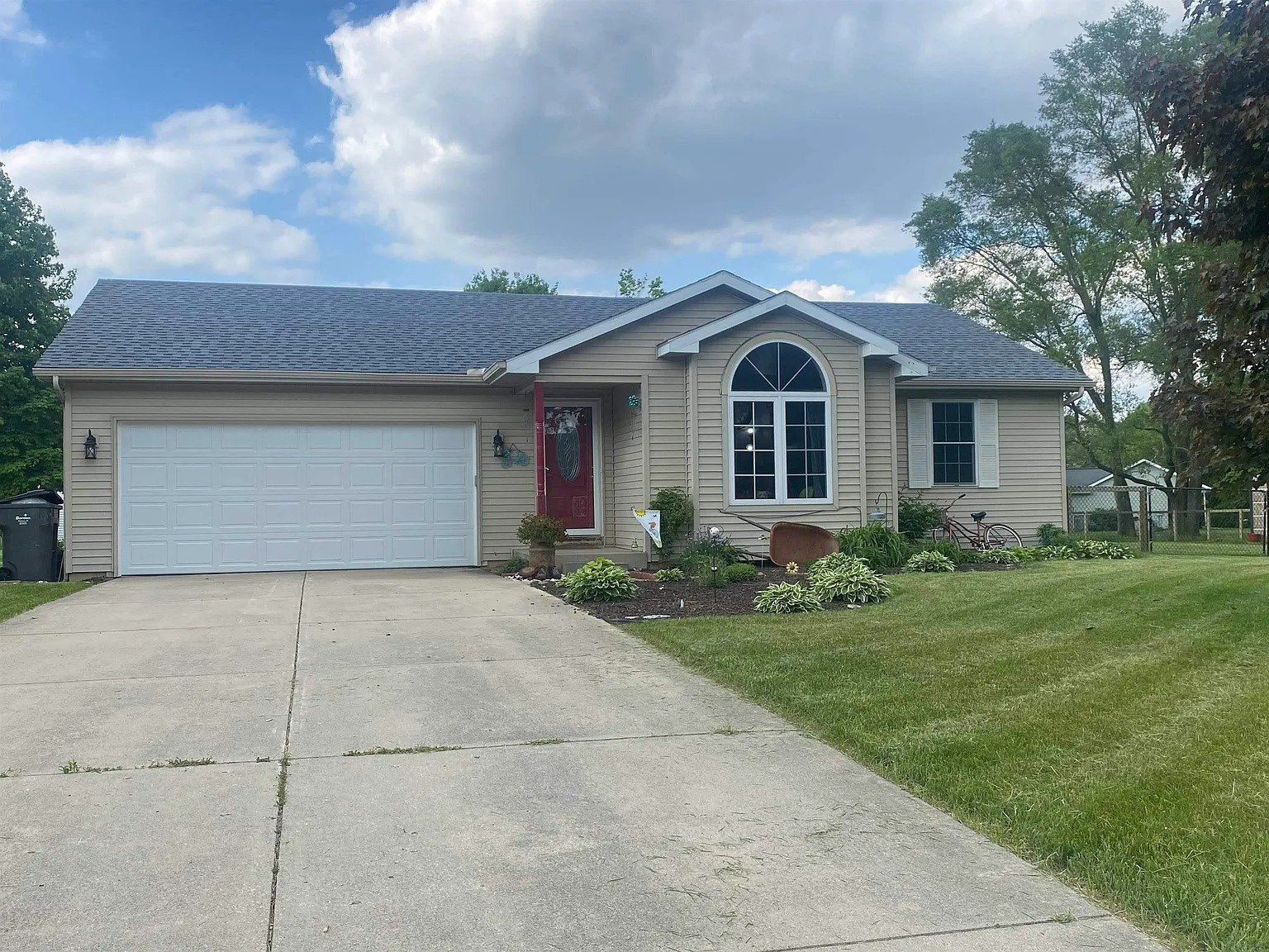 22775 Falcon Ct