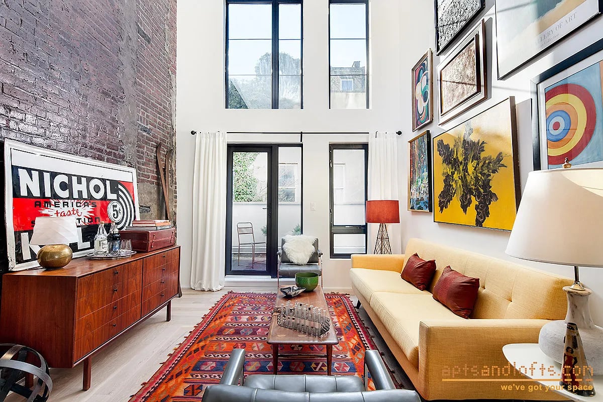 156 Broadway Unit: 2B