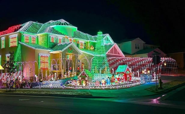 Denver 2025 Holiday Lights Guide – Best Christmas Light Displays Across the Front Range