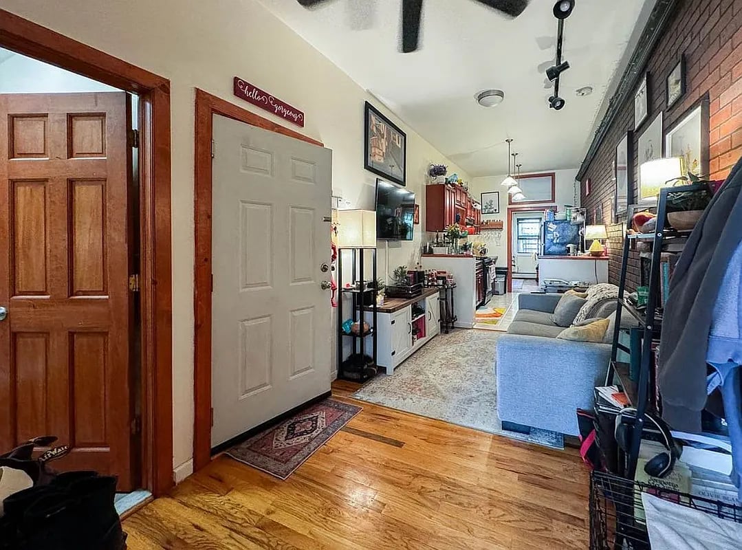 147 Central Avenue 2R