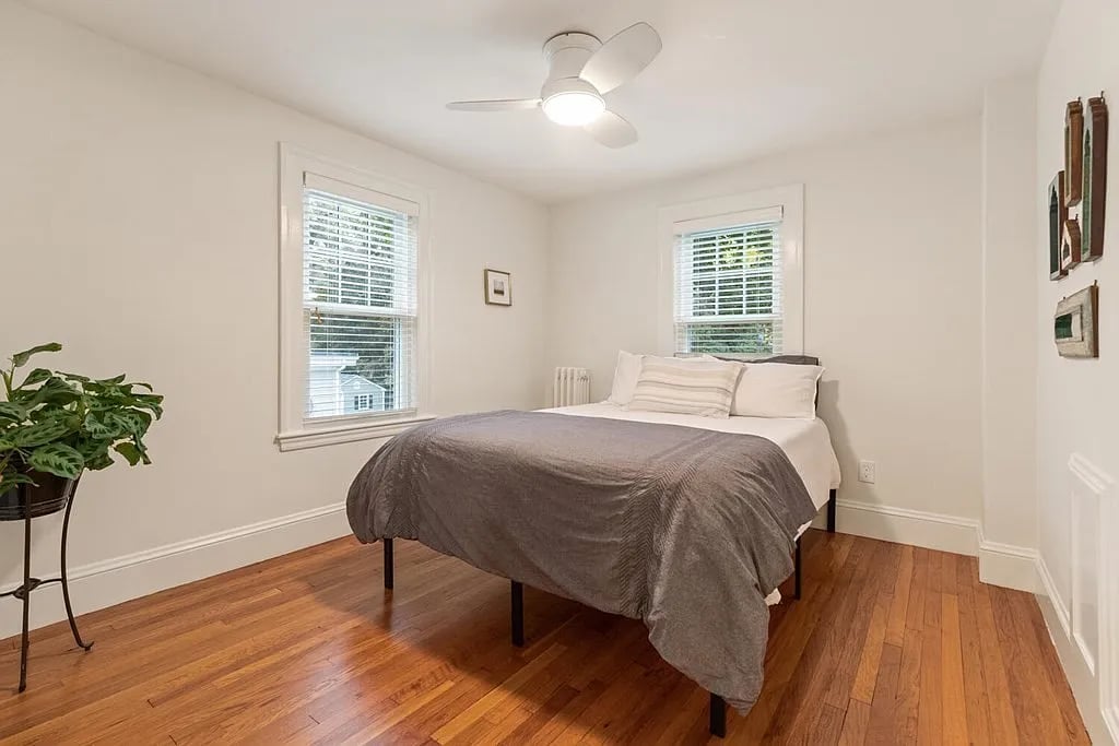 26 Sargent Rd