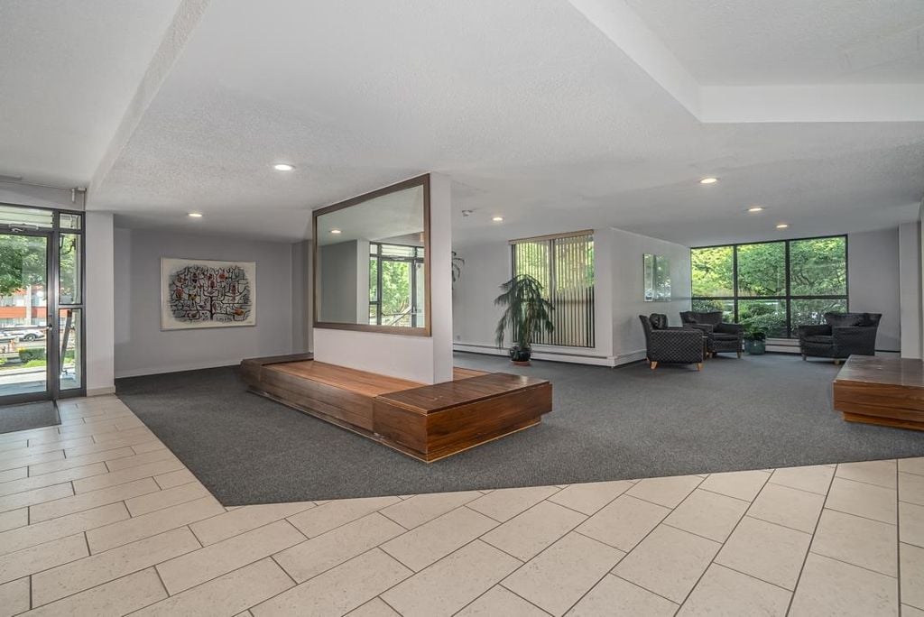 9280 Salish Ct, #301