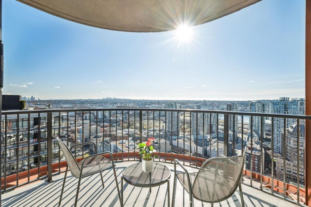 128 W Cordova St, #3506
