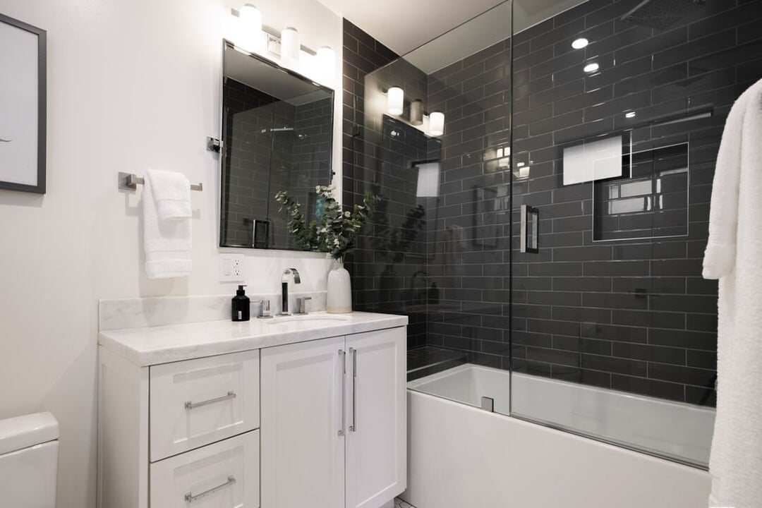 Atlas Estate, Stradella Rd, 90077