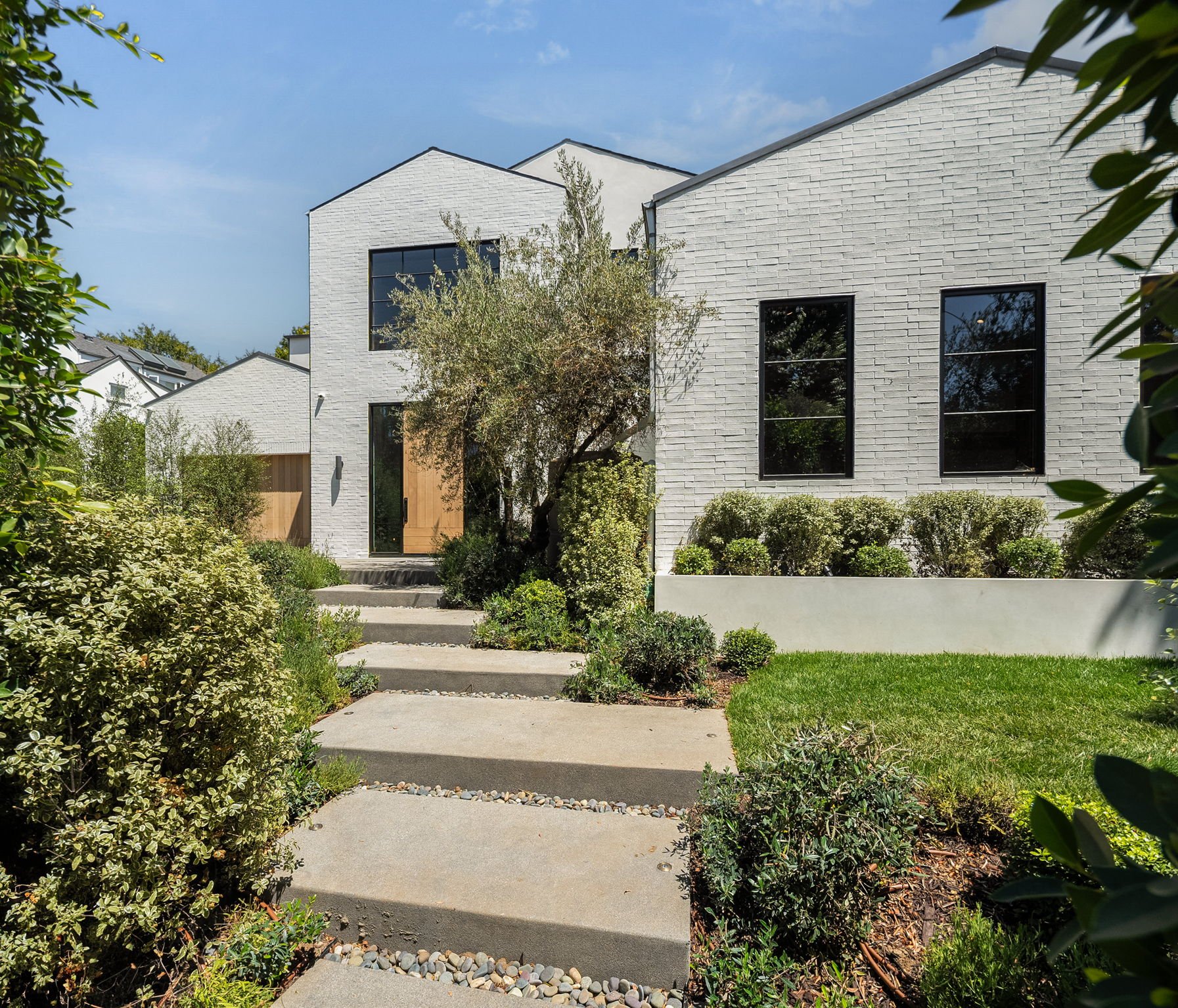 258 Barlock Ave