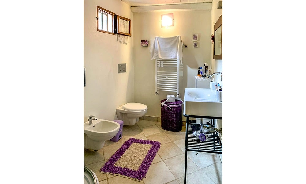 Character Filled Trulli With Pool Near Castellana Grotte