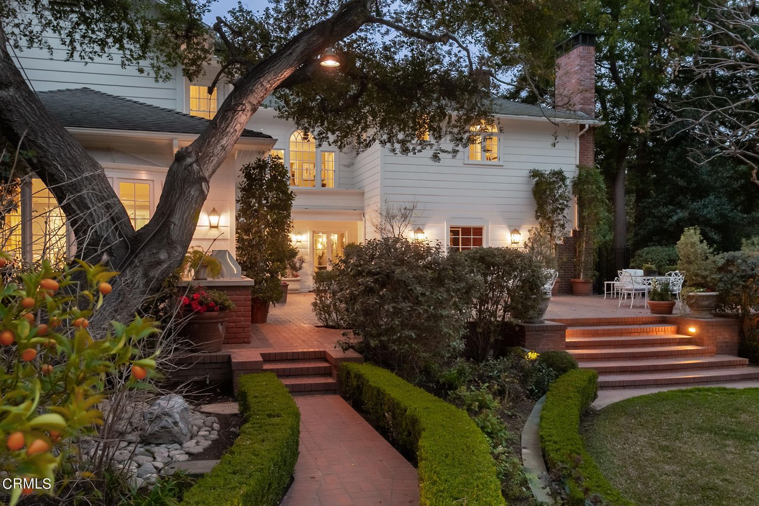 1485 Lomita Dr