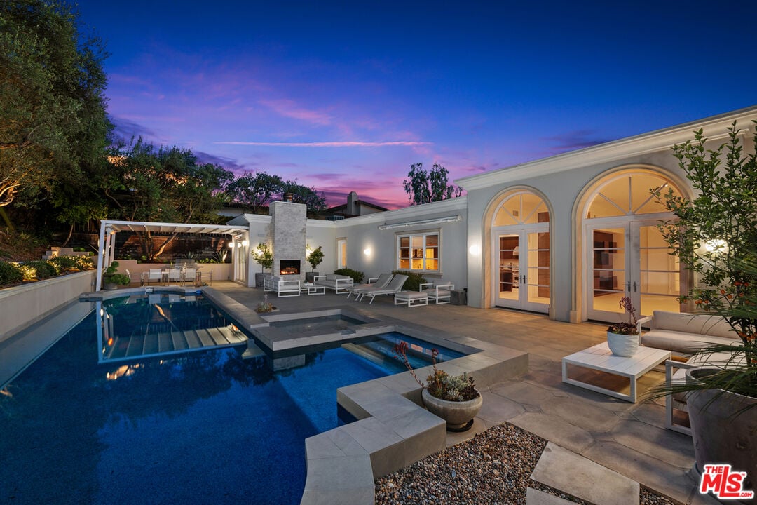 Ivory Arcadia, Martin Lane, 90210