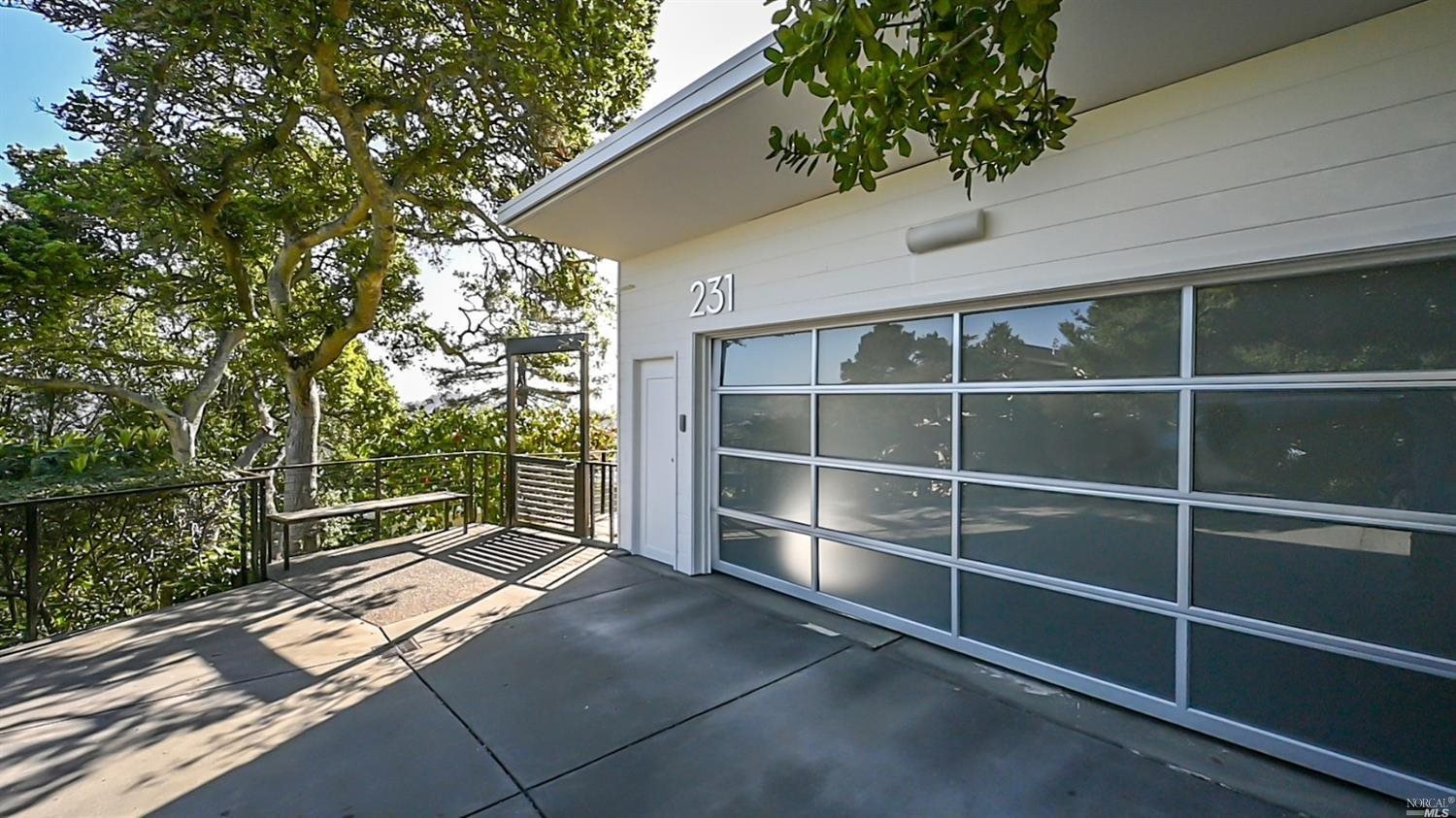 231 Princeton Ave