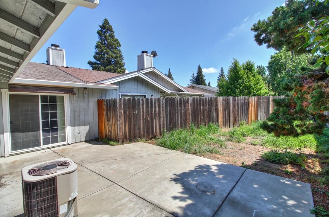 Just Sold in Greenhaven! 810 Portugal Way
