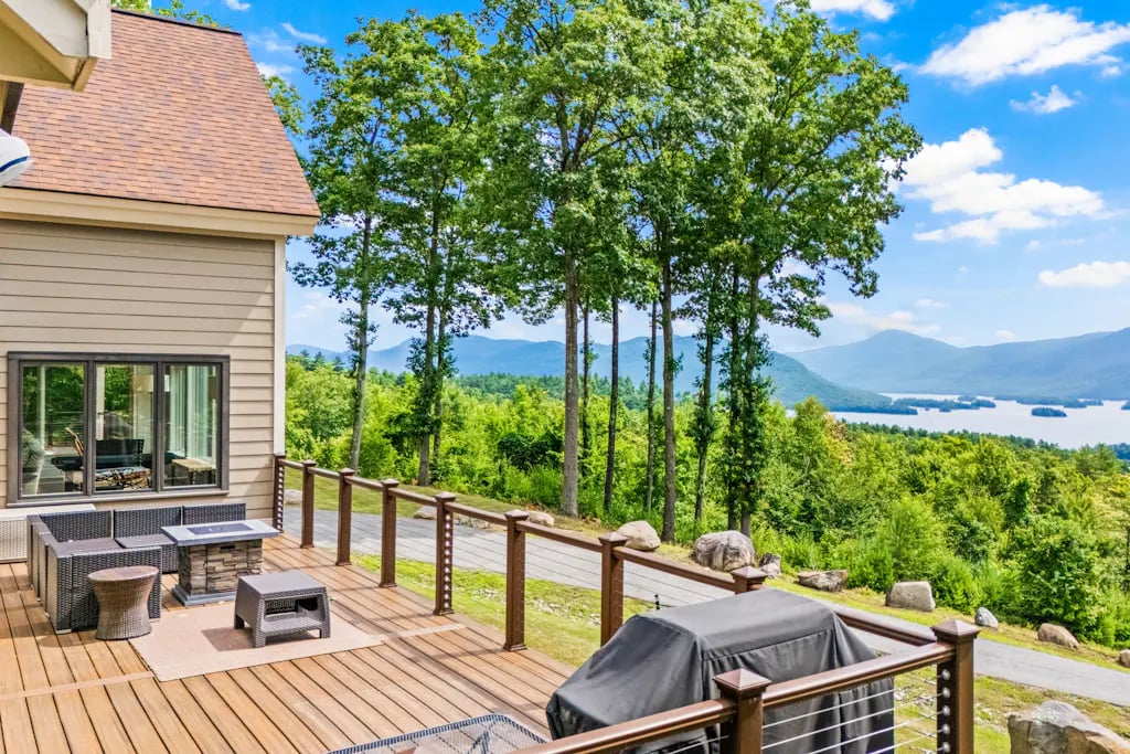 37 Lake Ridge Rd