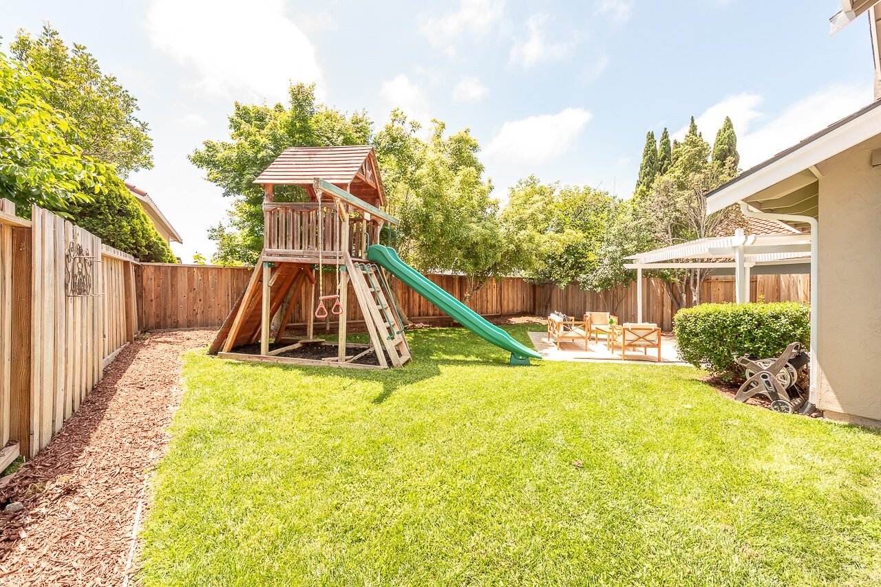 Gorgeous Remodeled Ponderosa Home!