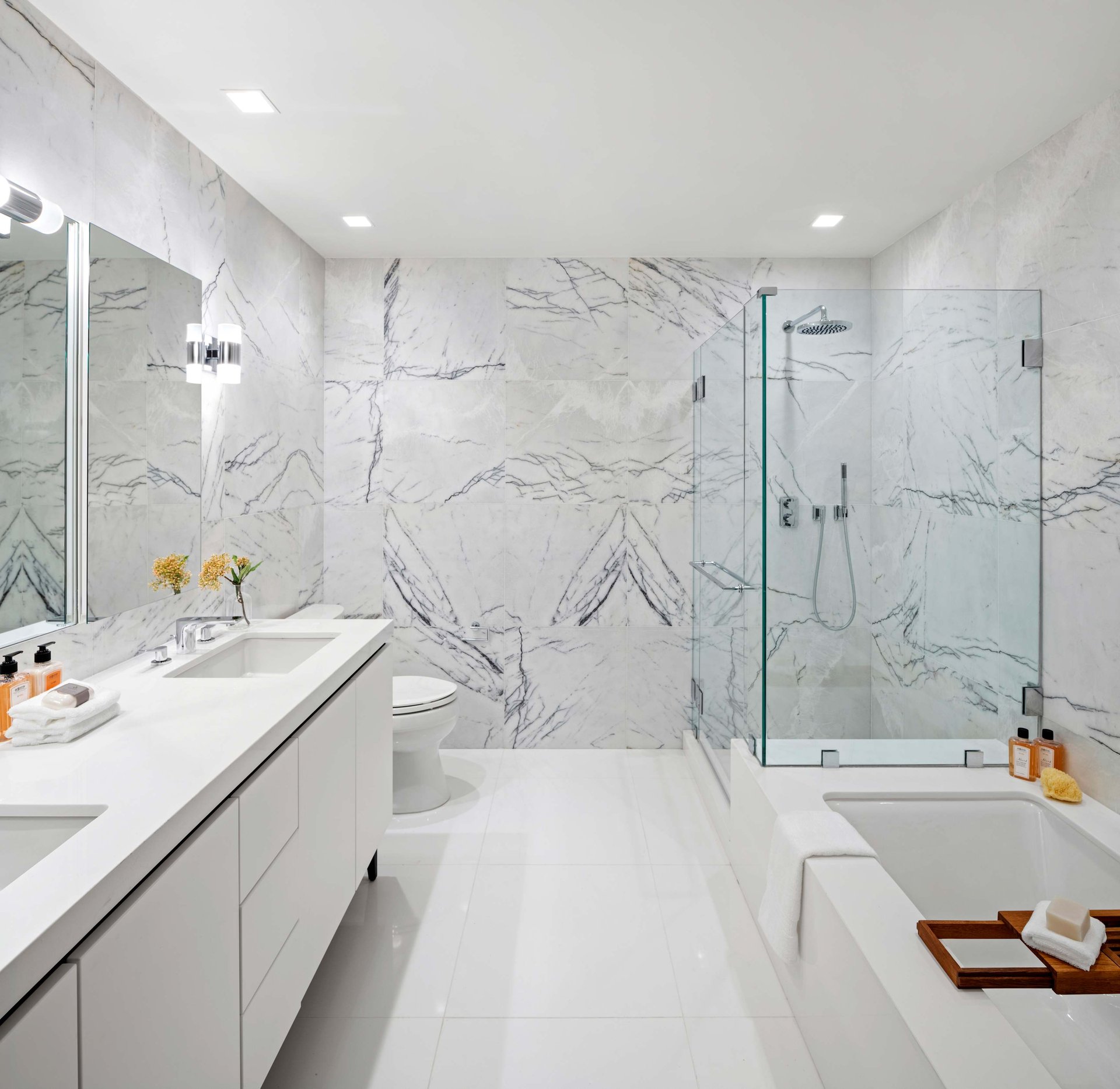200 East 21st Street, 8D