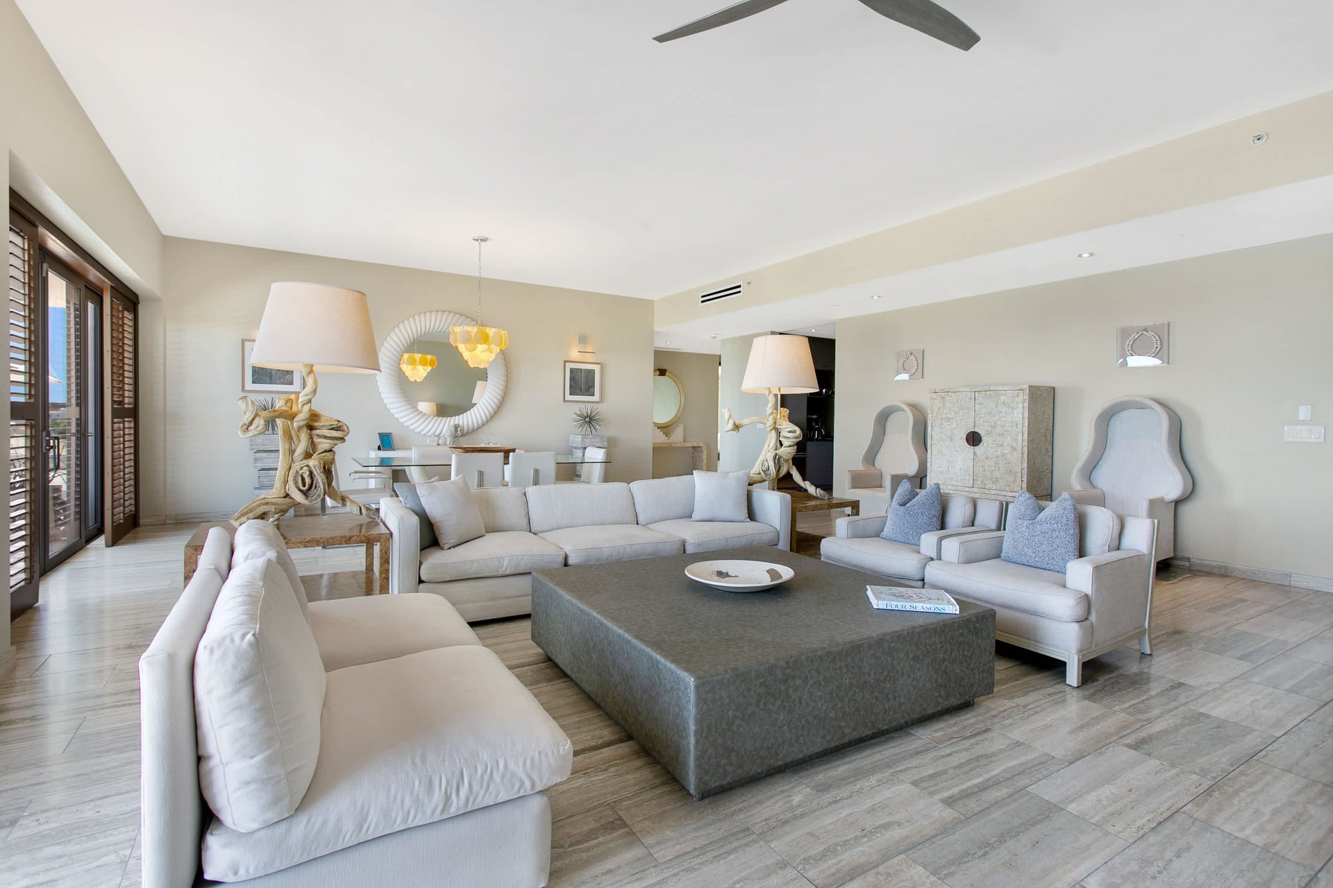 Four Seasons - Penthouse 450