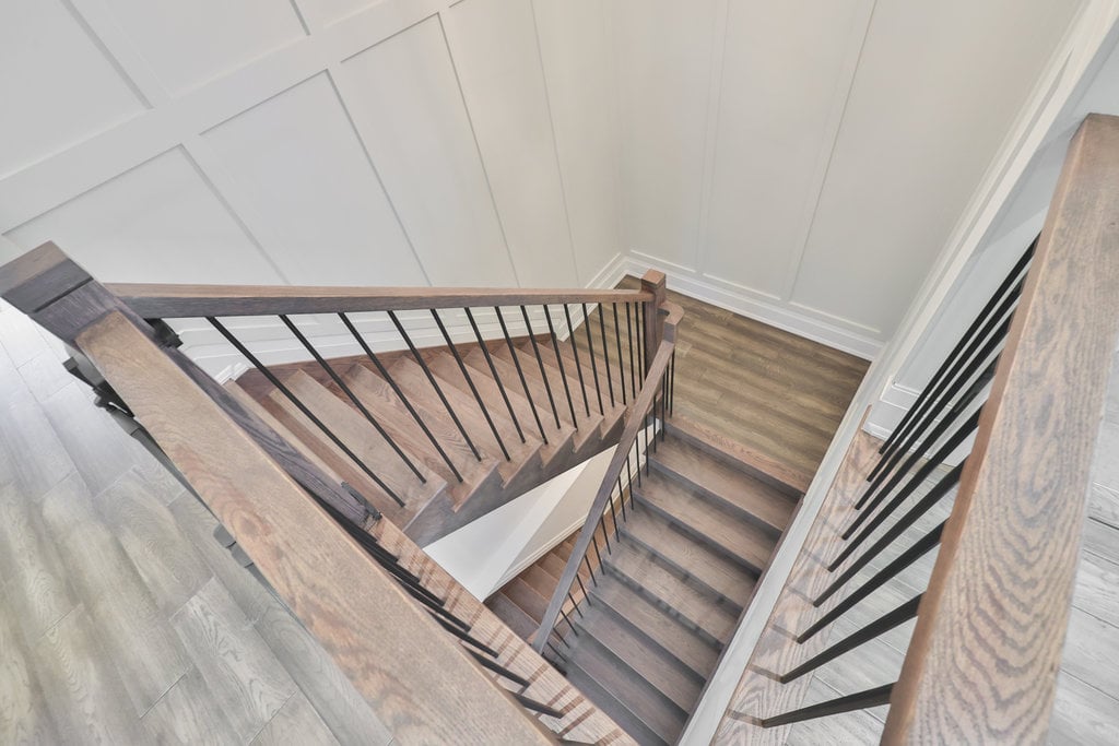 15A Tecumseth Ave