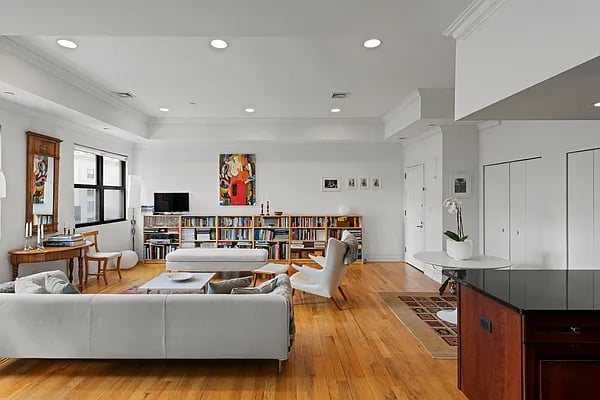 25 Murray Street #7B