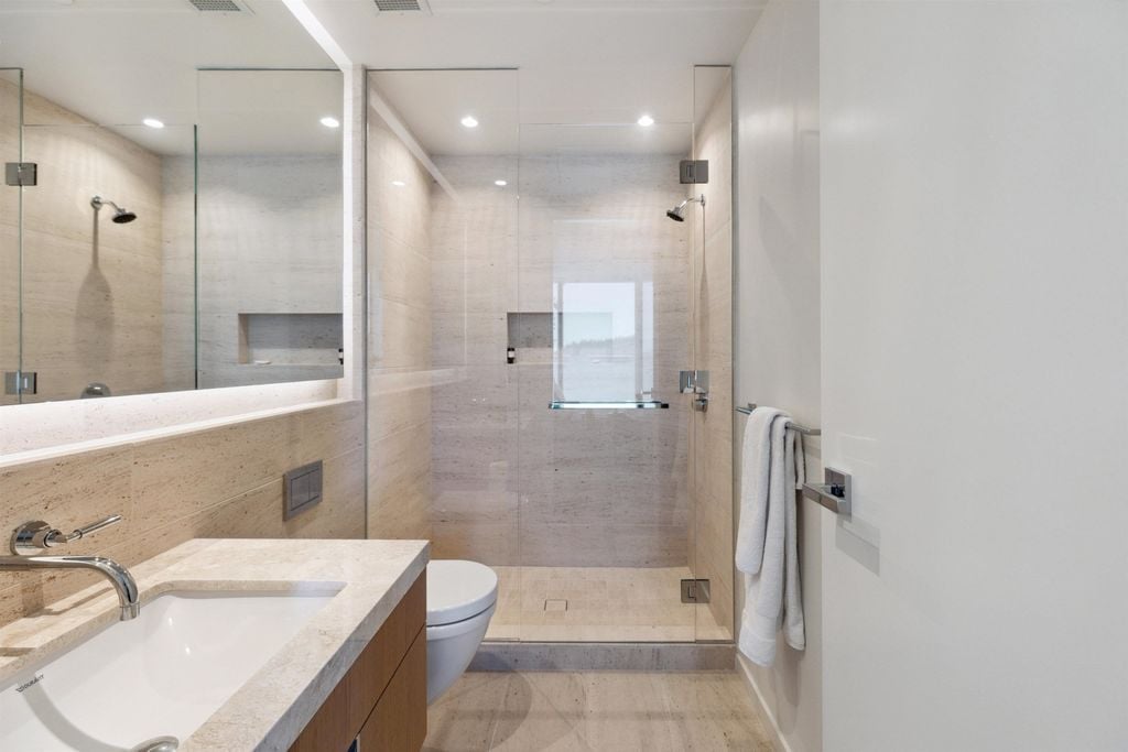 1355 Bellevue Ave, #505