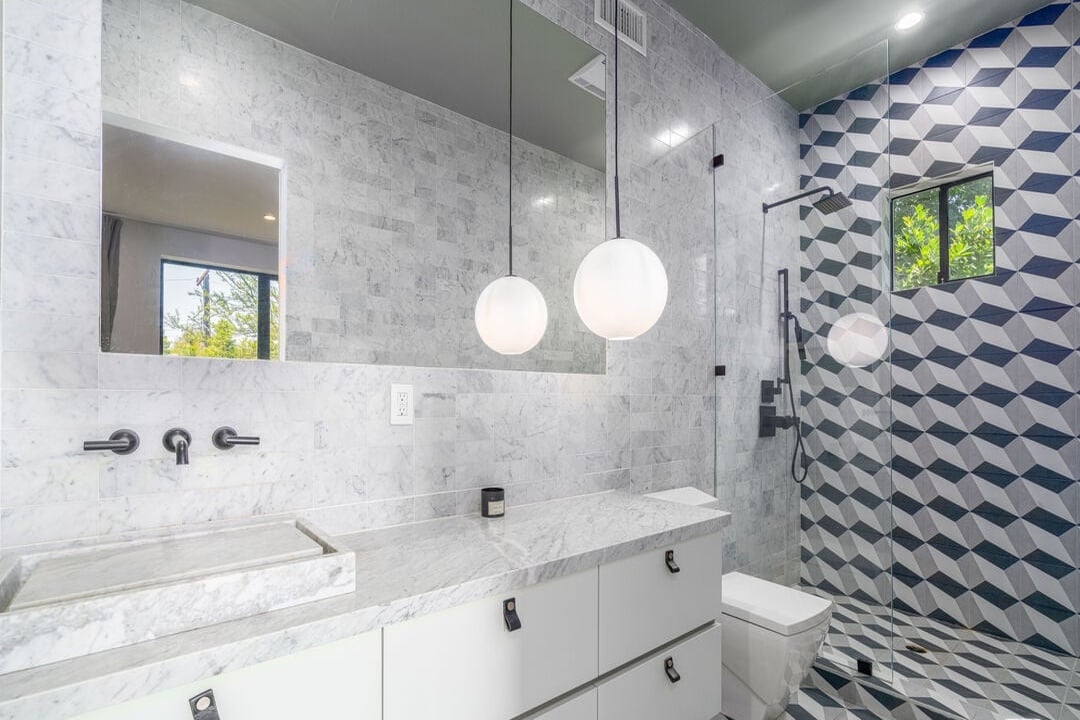 Meridian Reserve, Franklin Ave, 90046