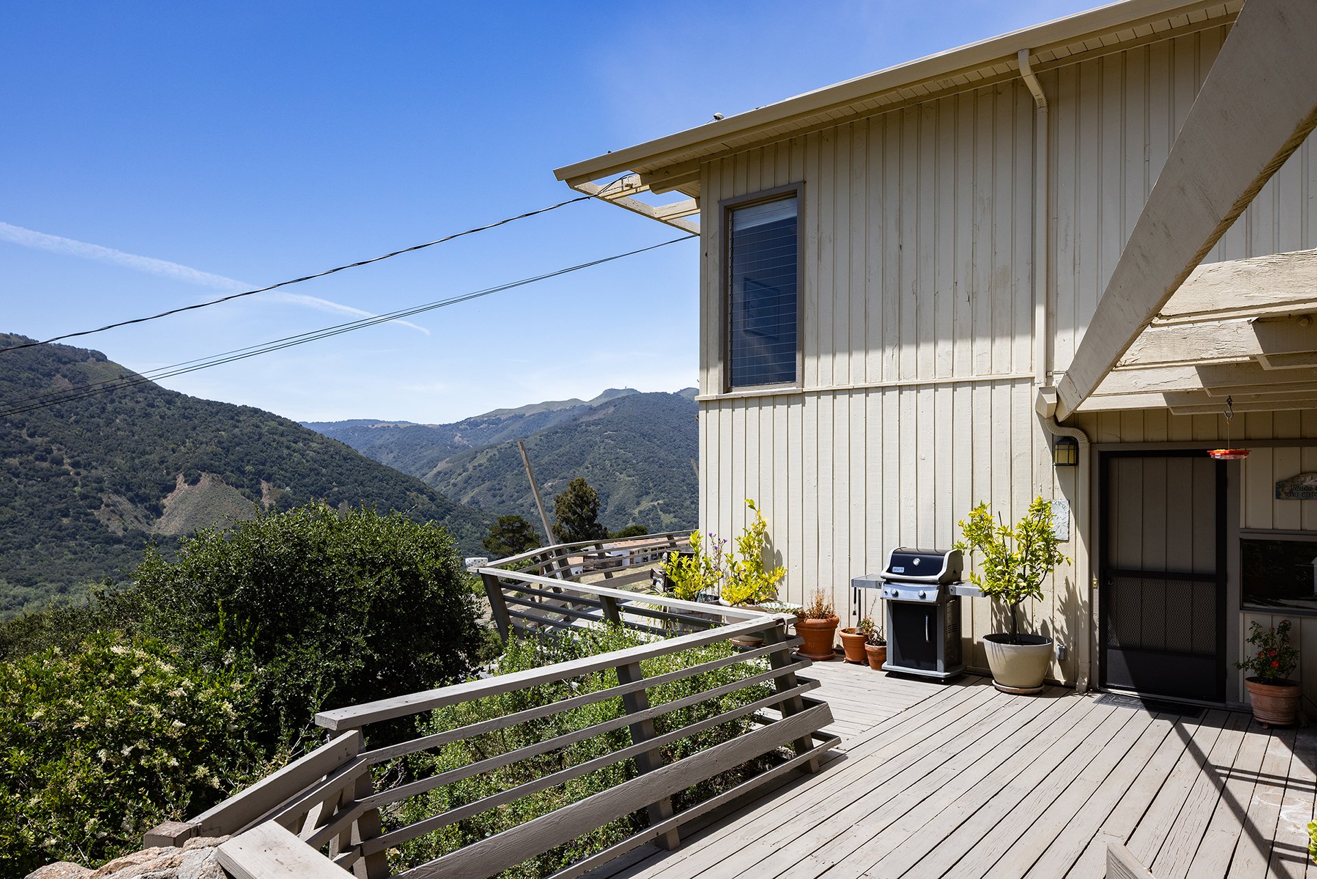 Mid-Century Retreat with Valley Views