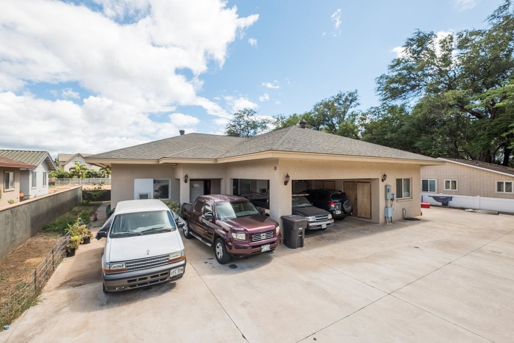 18 Waikalani Hema Pl