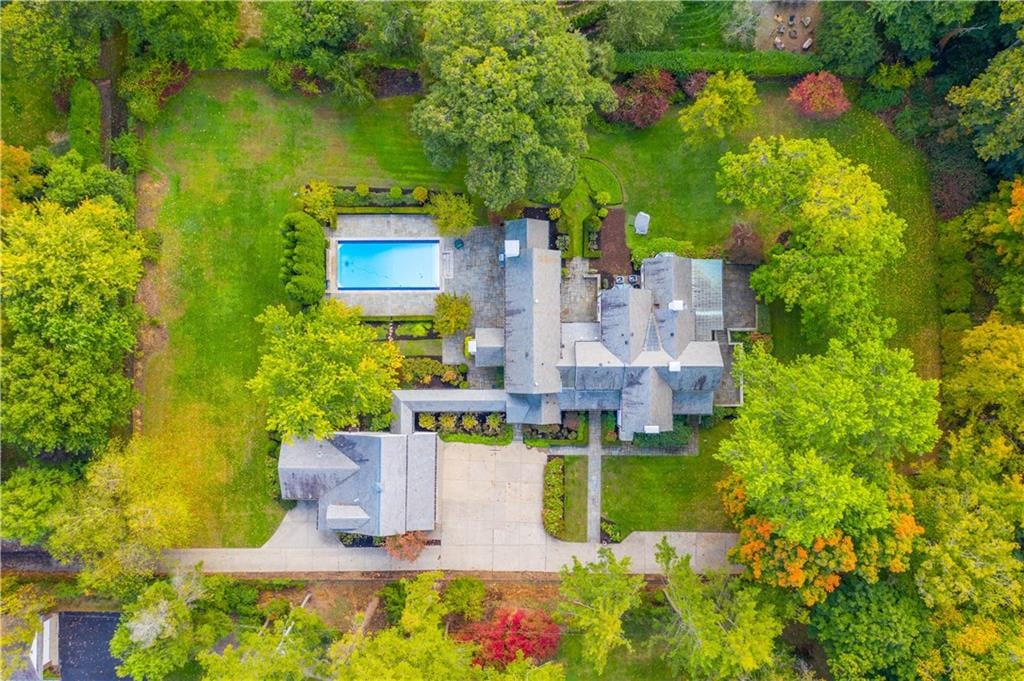 427 Woodland Road