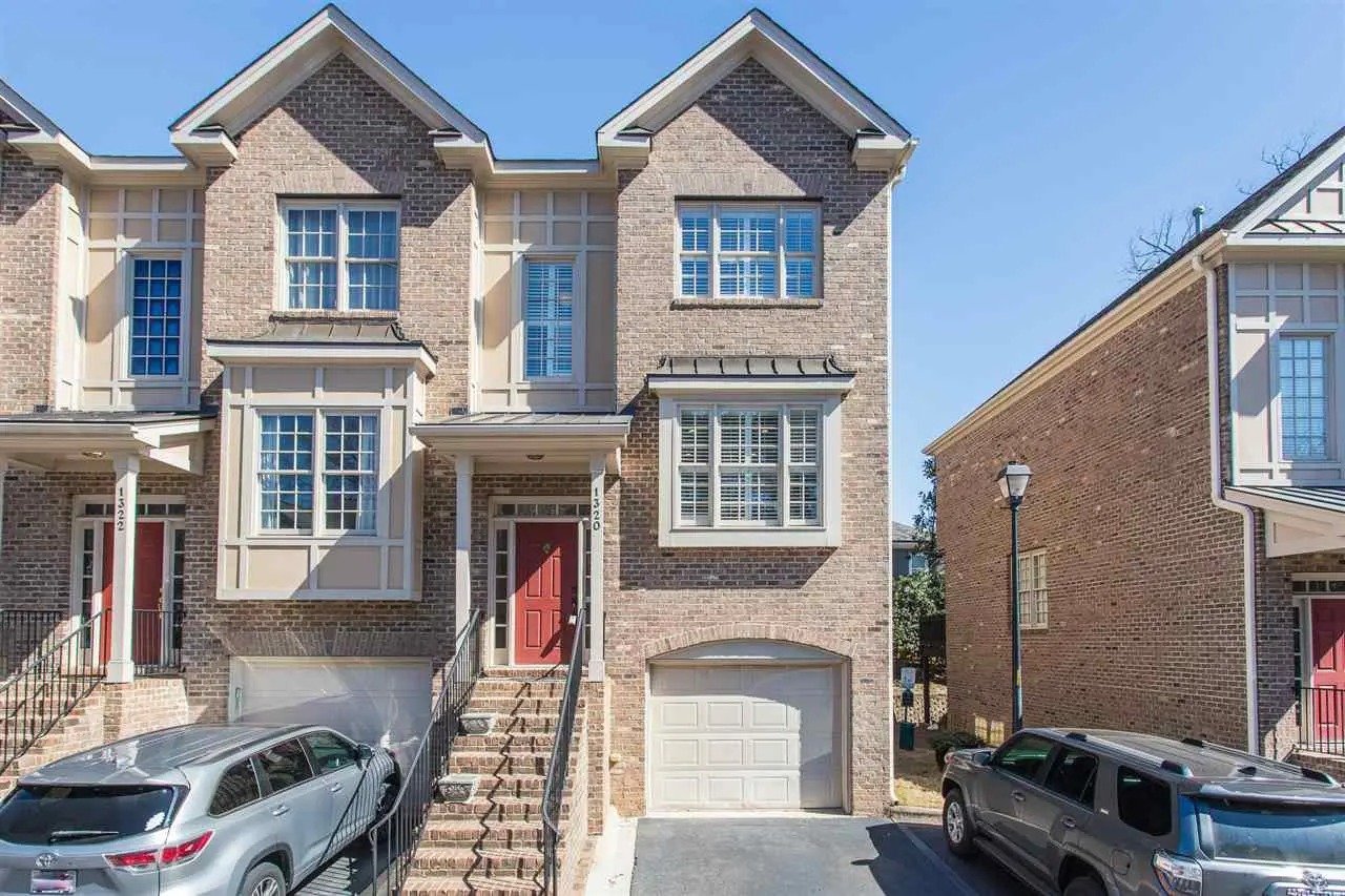 1320 Cameron View Ct