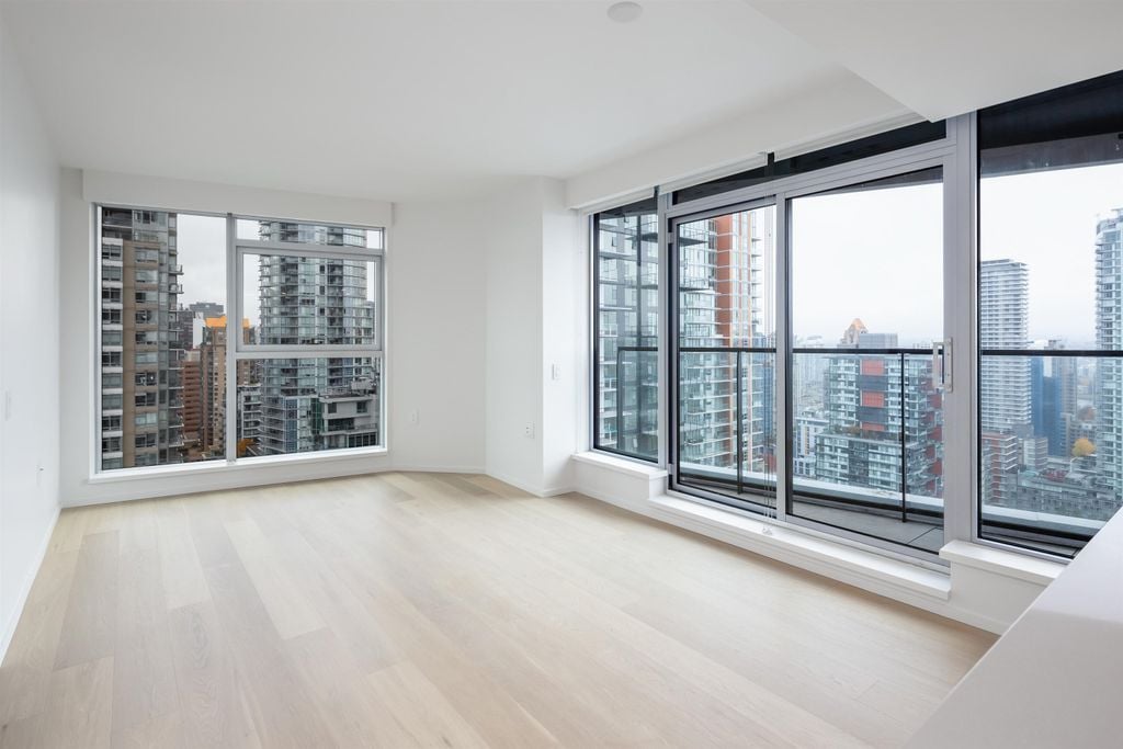889 Pacific St, #2506