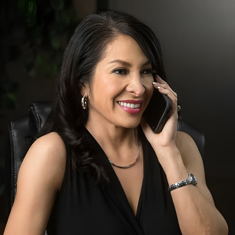 Rosalind Saucedo Colorado Springs, CO Real Estate Agent Headshot