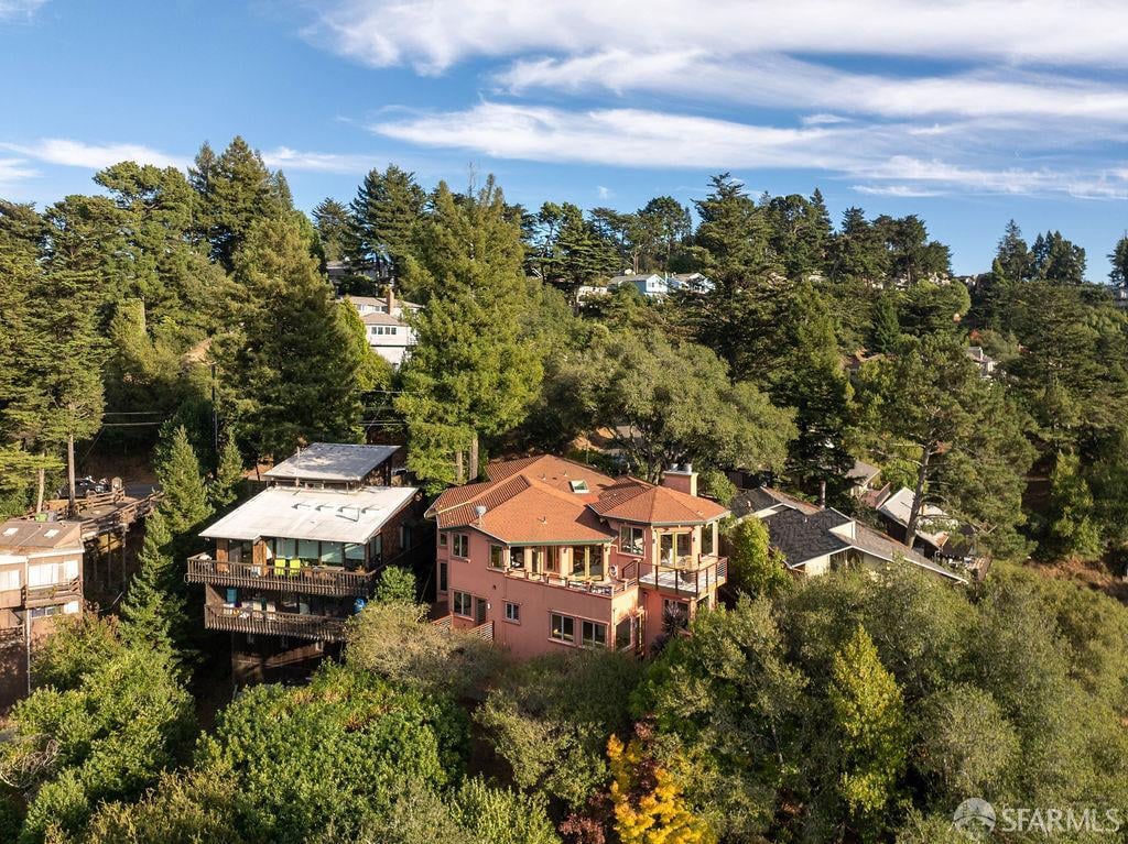 8727 Skyline Boulevard