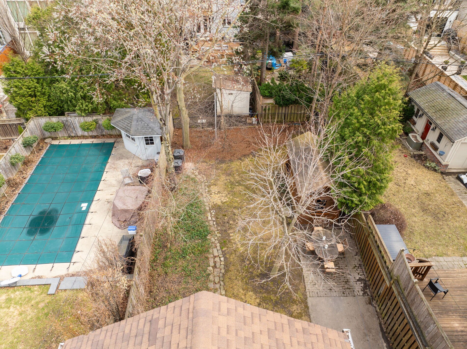 Detached Leaside Family Home