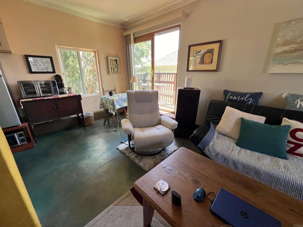 2371 Vancouver Avenue