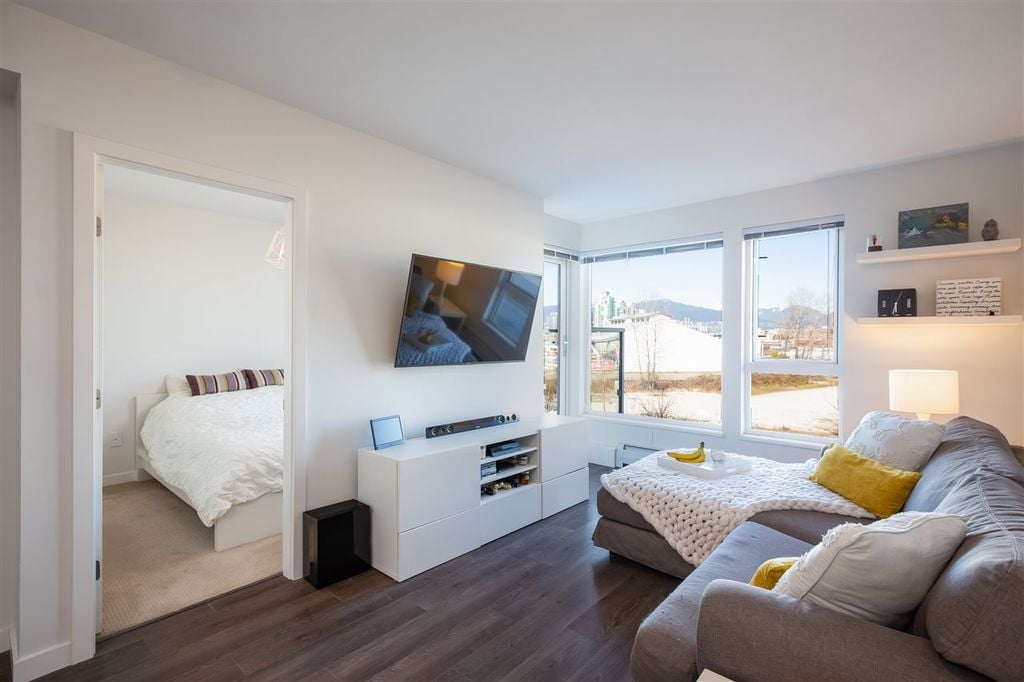 384 E 1st Ave, #312