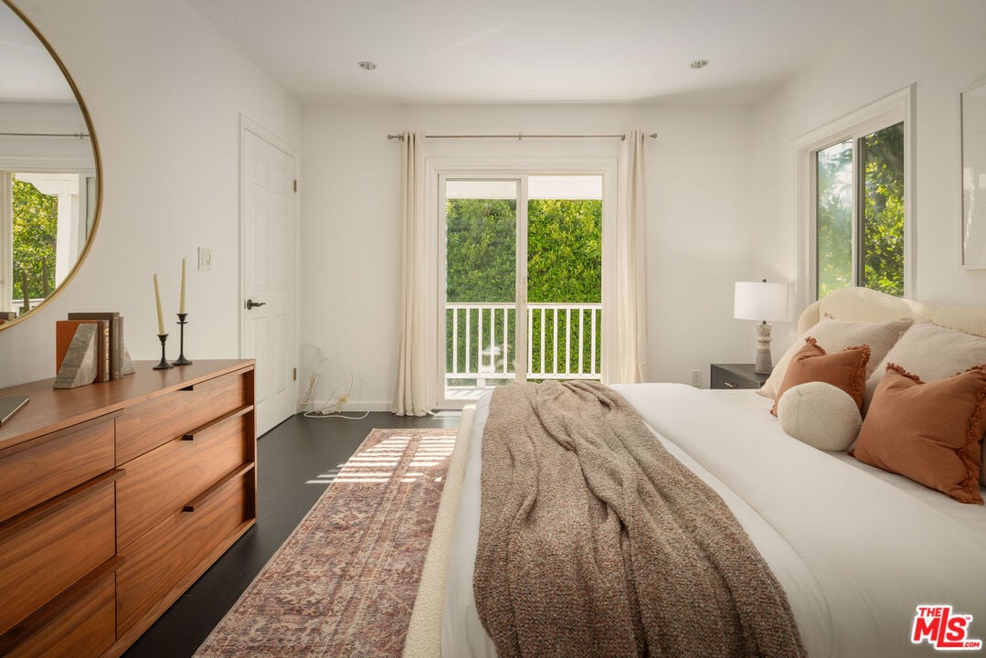 Windmere Pavilion, St Ives Dr, 90069