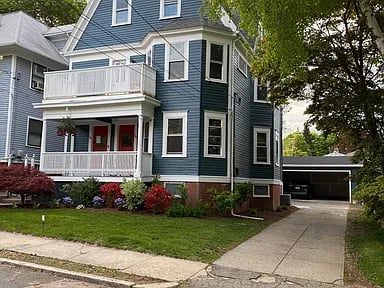34 President Ave