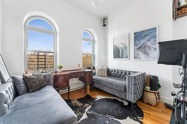 784 Madison Street #4B