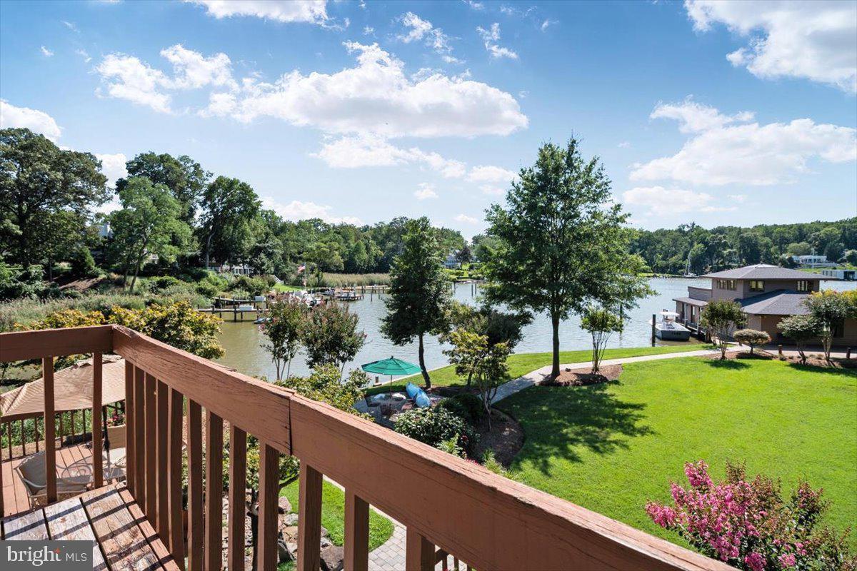 88 E Lake Dr