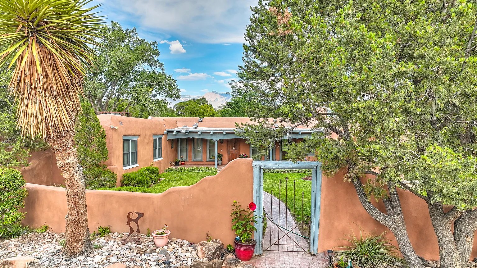 5910 Corrales Rd