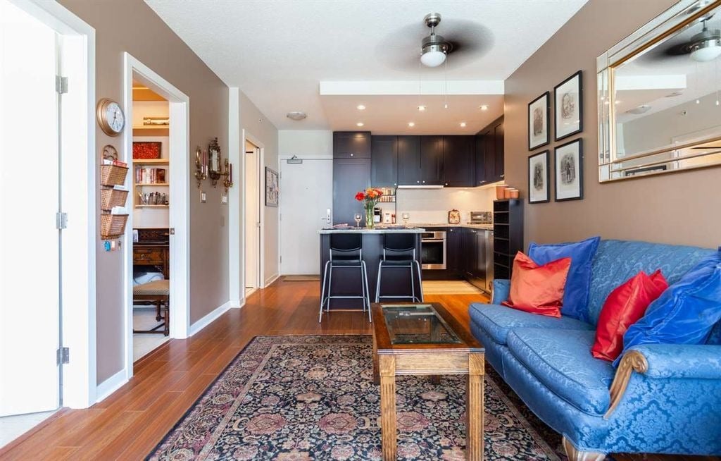 821 Cambie St, #608