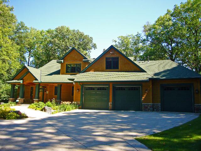 Private Setting, Custom 2-Story on Lafayette Bay