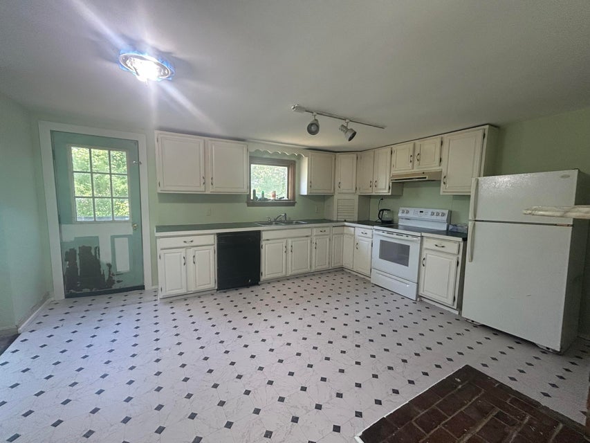 131 Nicolin Road Ellsworth, ME 04605