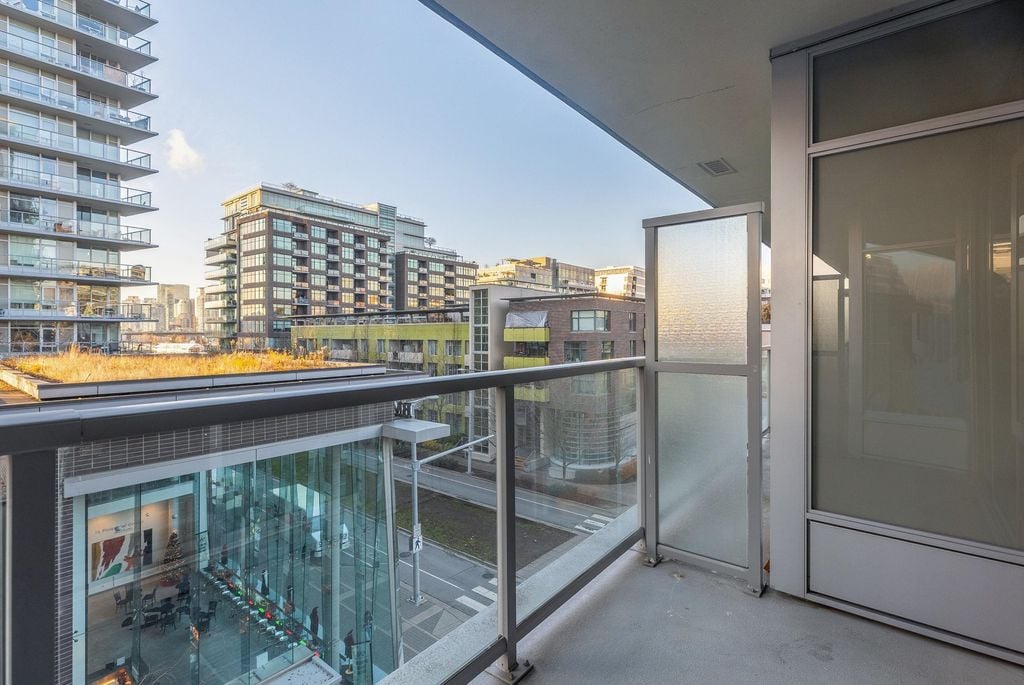 138 W 1 Ave, #507