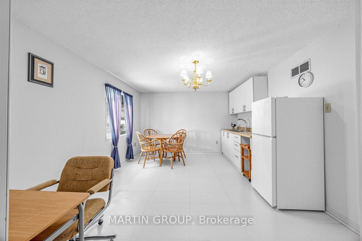 1529 Beechlawn Dr
