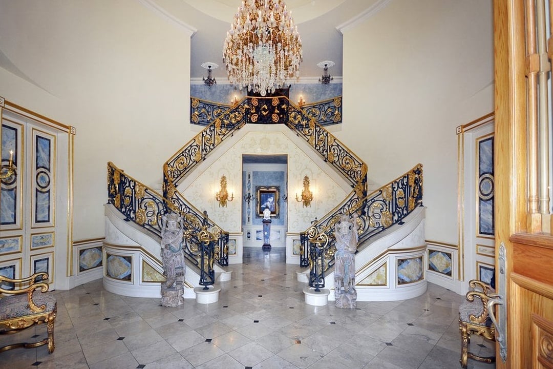 Grandeur Retreat