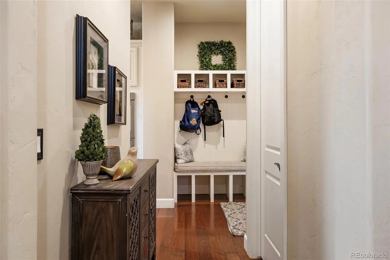 10601 Montecito Dr