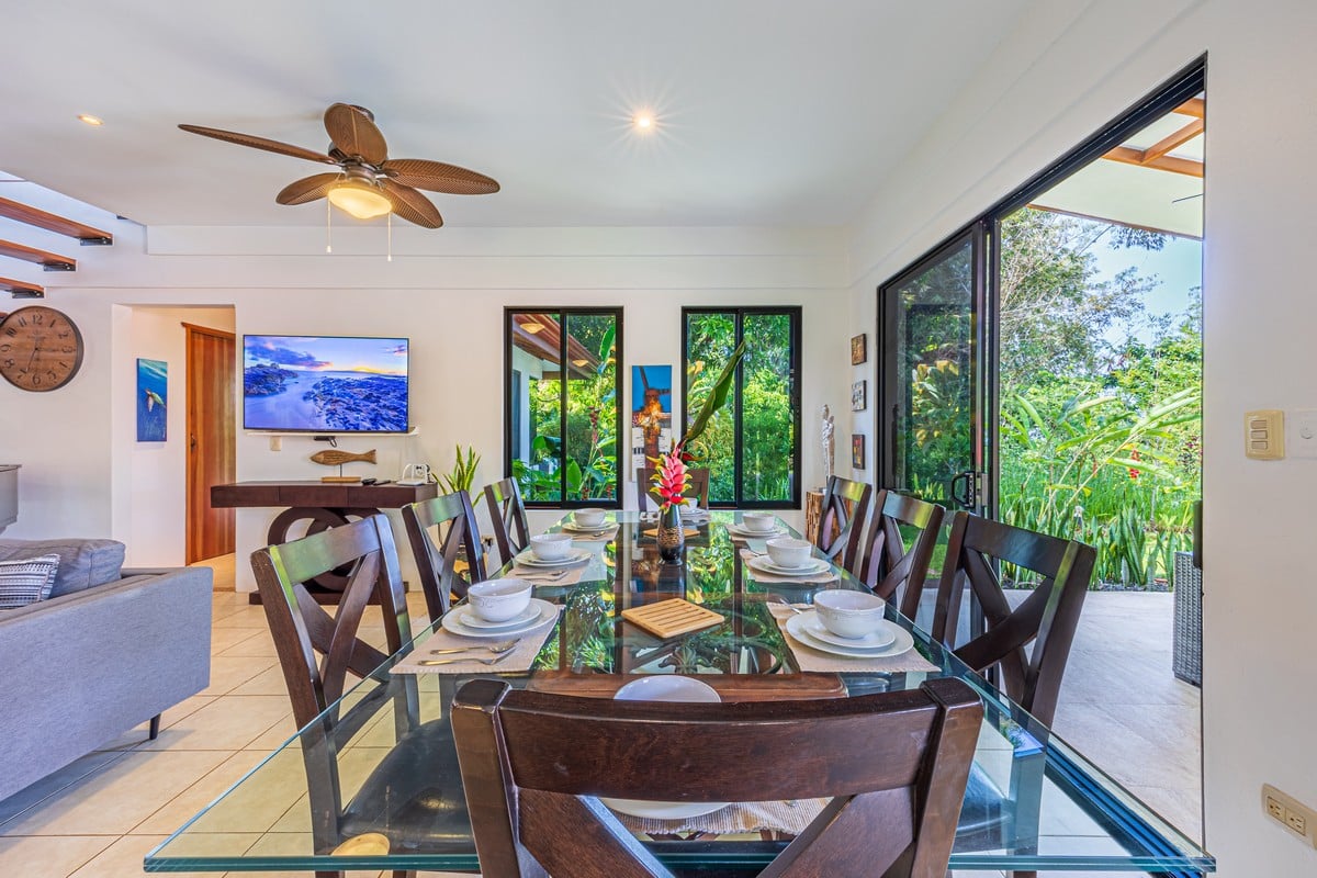 2.07 ACRES – 3 Bedroom Elegant Home With Guest Suite & Sweeping Ocean Views, Secluded & Nestled within Lush Jungle Surroundings!!!
