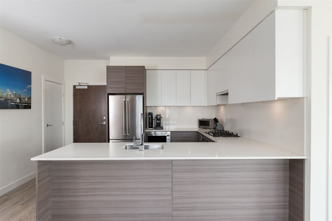 4468 Dawson St, PH501